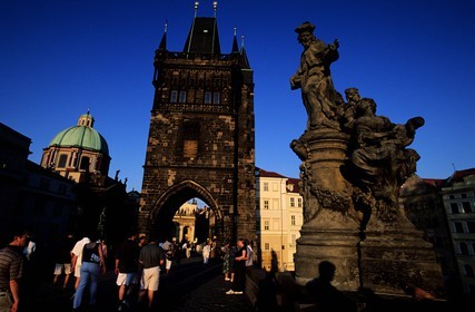 République Tchèque, Prague, le Pont Charles sur la Vltava