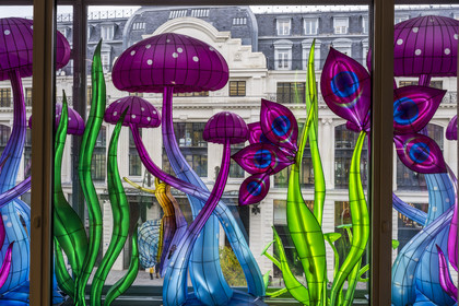 France, Paris, the La Samaritaine department store during the Christmas holidays, creations of Thoiry Lumières Sauvages in the windows of the facade