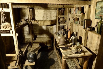 France, Meuse, Romagne-sous-Montfaucon, Informal Museum called Romagne ‘14-’18 on the day-to-day life of the soldiers in World War I created by Jean-Paul de Vries, reconstruction of trench shelter