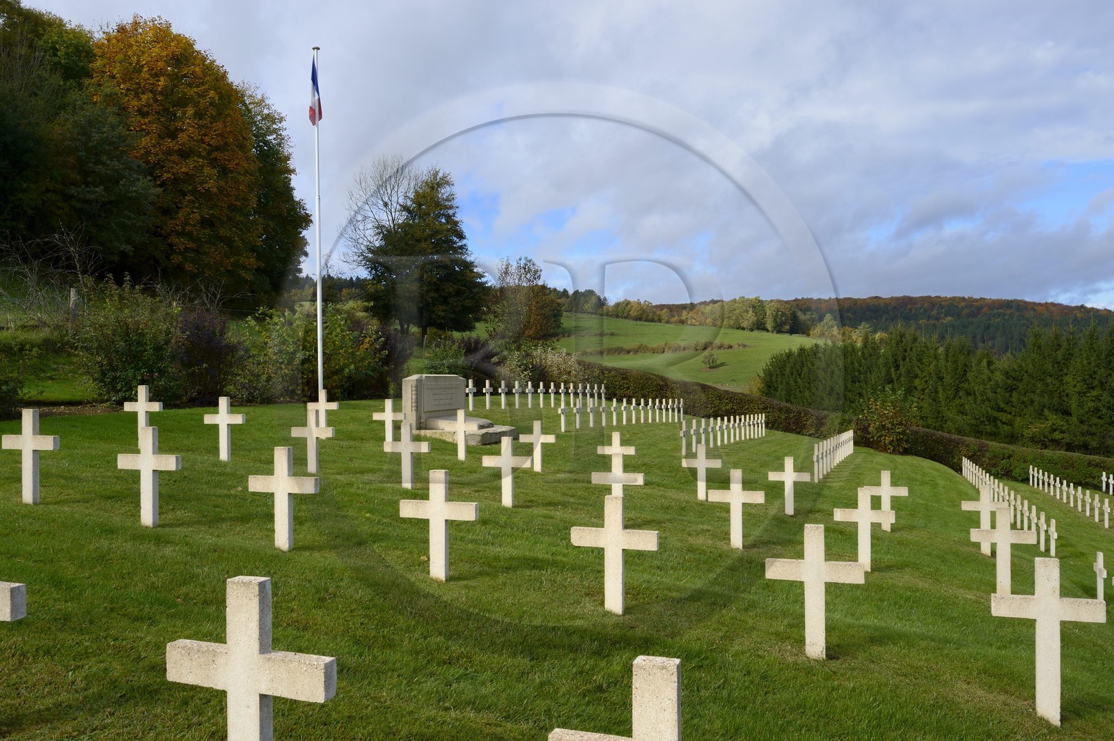 France, Meuse (55), Parc régional de Lorraine, Cotes de Meuse, Saint-Remy-la-Calonne, Nécropole nationale où repose l'écrivain Alain-Fournier