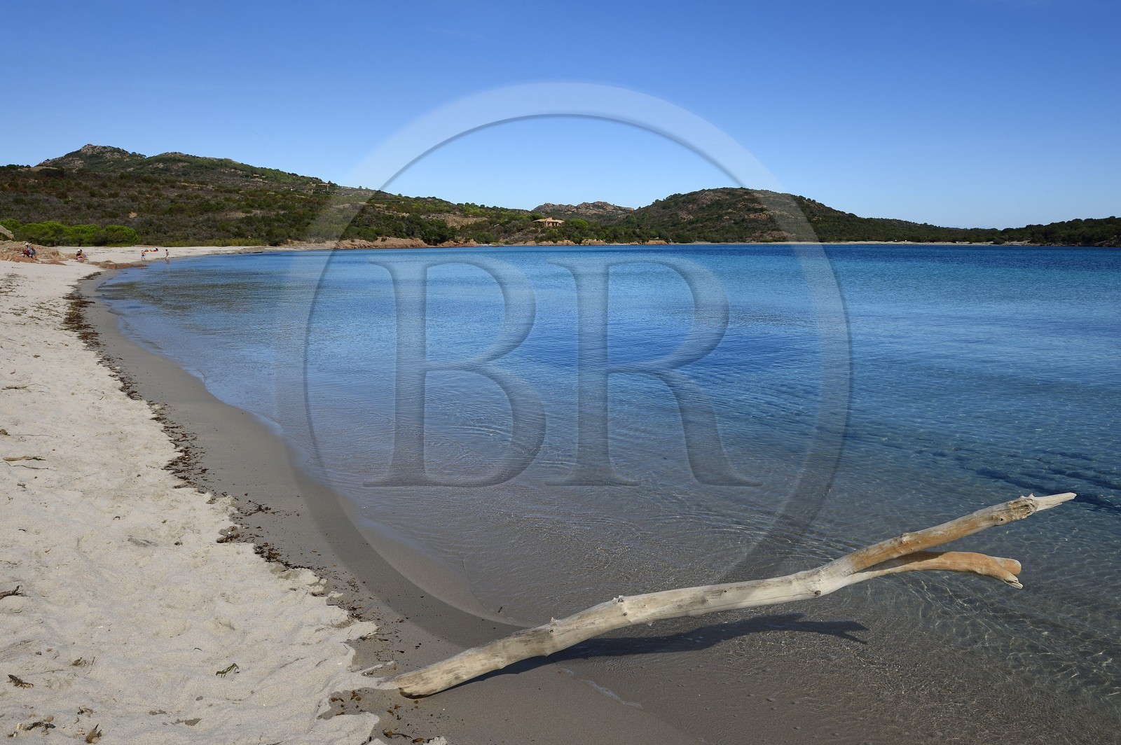 France, Corse-du-Sud (2A), Réserve Naturelle des Bouches de Bonifacio, baie et plage de Rondinara France, Corse-du-Sud (2A), Réserve Naturelle des Bouches de Bonifacio, baie et plage de Rondinara