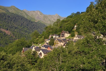 France, Hautes-Pyrénées (65), Saint-Lary-Soulan, le village de Soulan