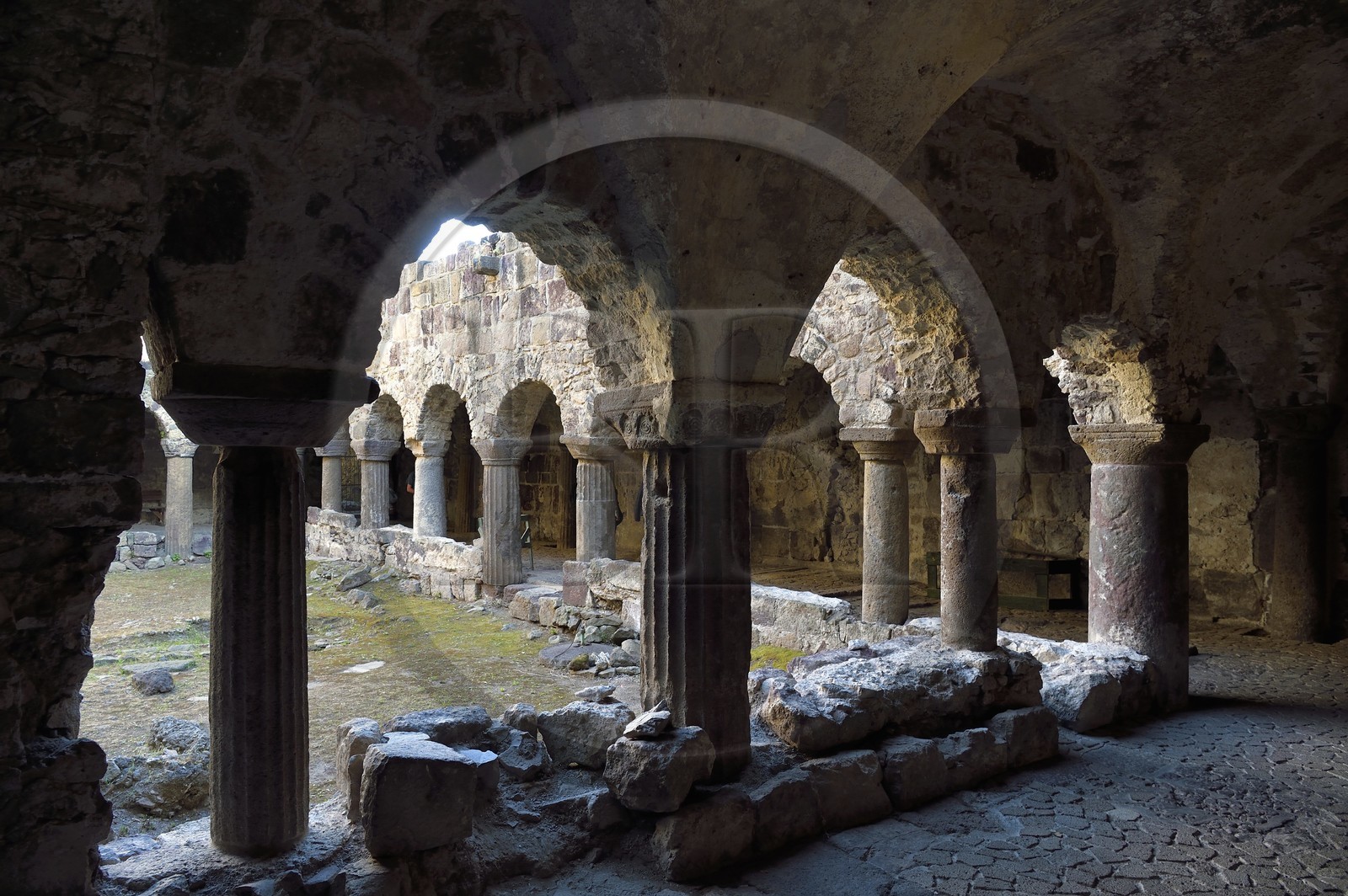 Italy, Sicily, Aeolian Islands, listed as World Heritage by UNESCO, Lipari Island, Lipari, Concattedrale di San Bartolomeo (St. Bartholomew cathedral), the Norman cloister built by Norman King Ruggiero II in 1131
