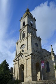 France, Morbihan, Gulf of Morbihan (Golfe du Morbihan), Vannes, Saint Patern Church seen from rue Saint Nicolas