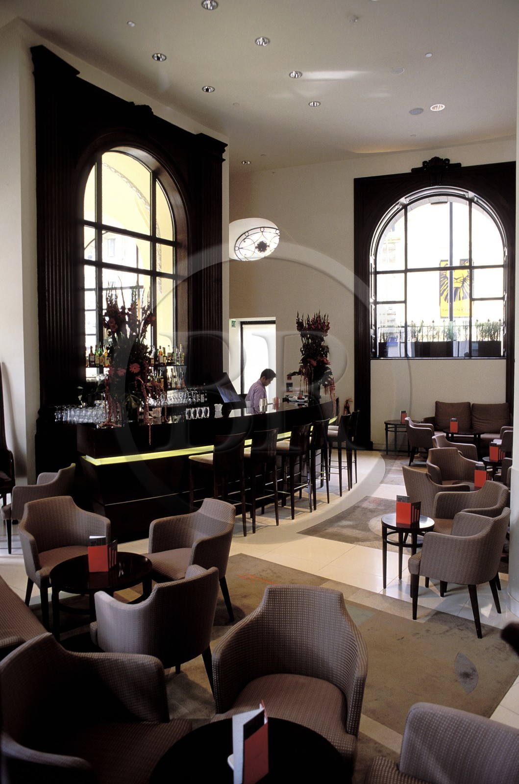 Royaume-Uni, Londres, bar du hall de l' hôtel n°1 Aldwych