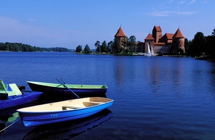 Lithuania (Baltic States), Trakai, Trakai castle (the most famous castle in the country) surrounded by Lake Galve